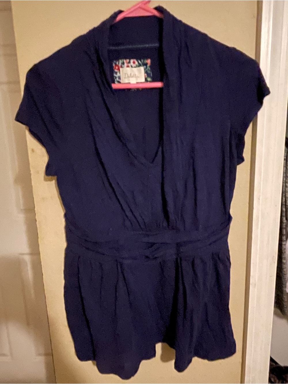 Deletta Navy Short Sleeve V-Neck Blouse